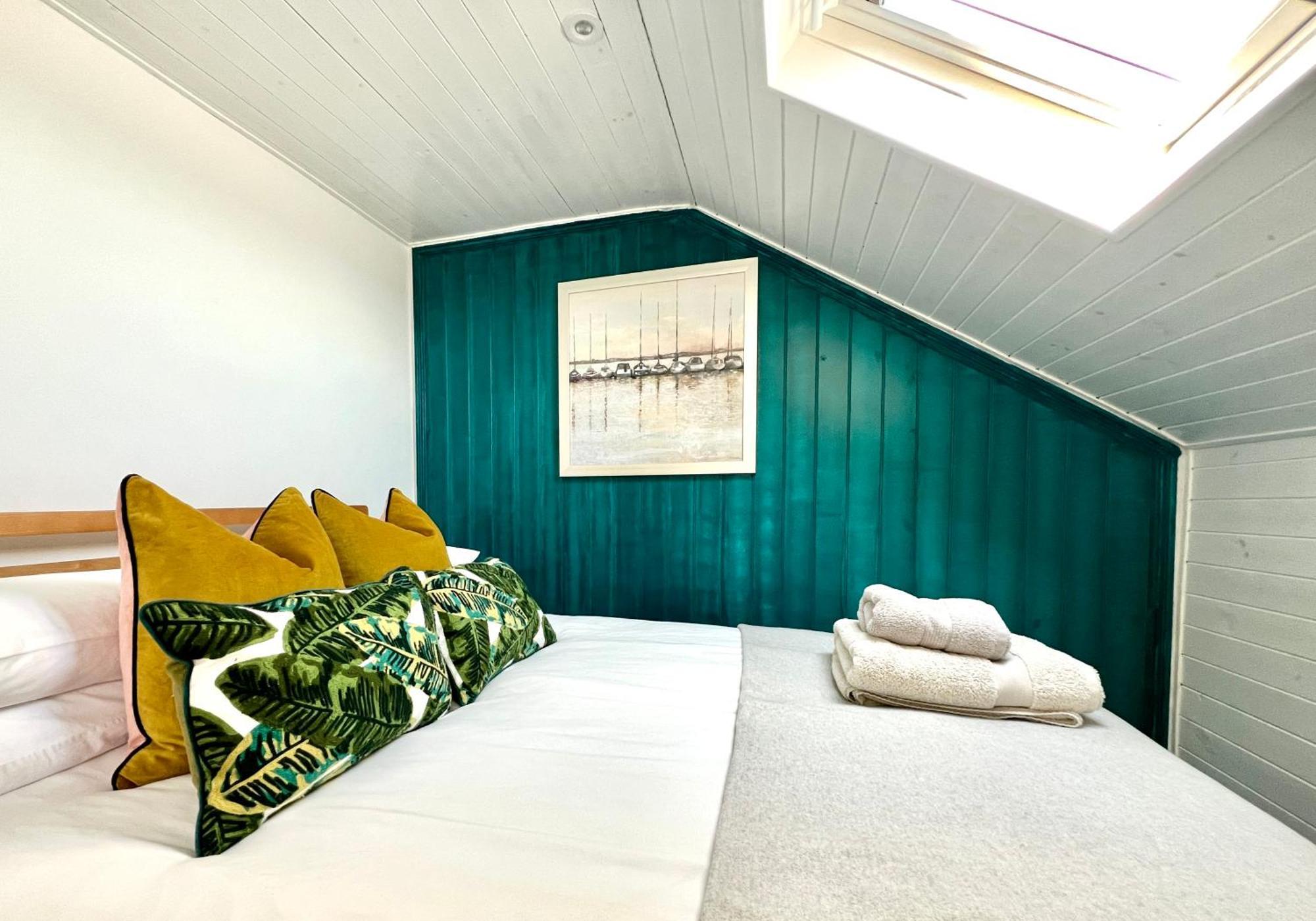 Central, Seaview Apartment, 3 Beds, 2 Baths, Kid & Dog Friendly At The Lookout Broadstairs Esterno foto