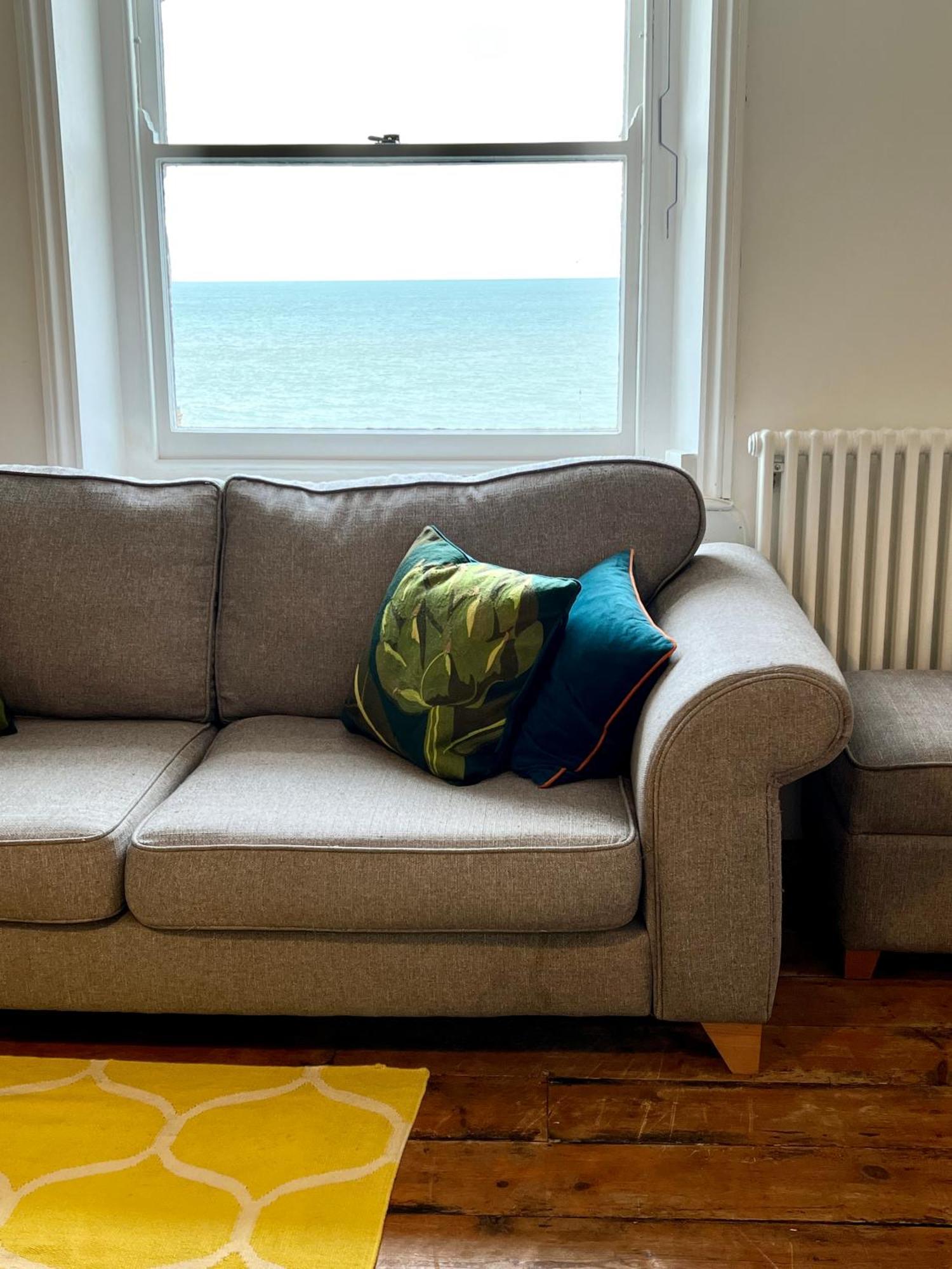 Central, Seaview Apartment, 3 Beds, 2 Baths, Kid & Dog Friendly At The Lookout Broadstairs Esterno foto