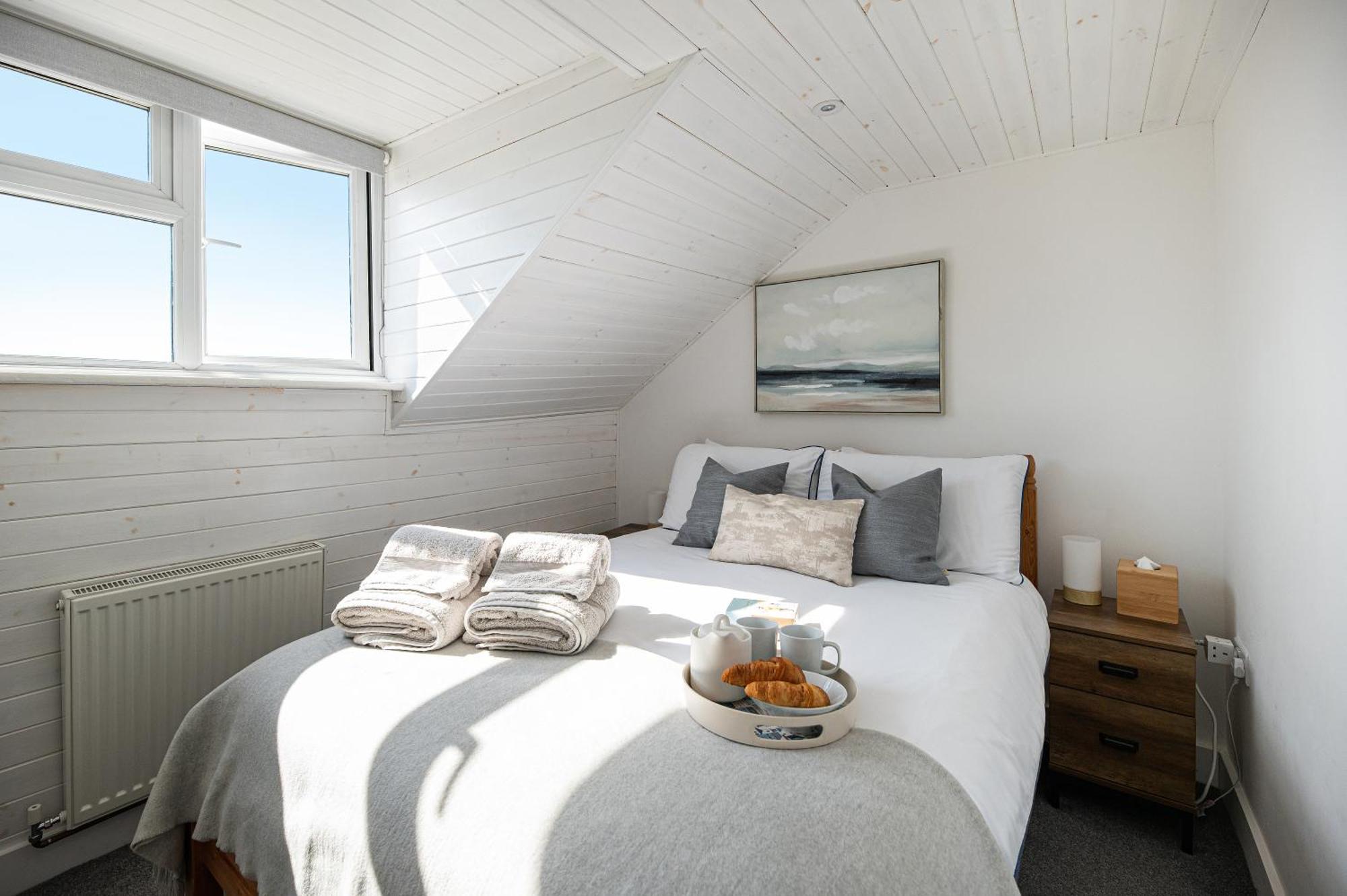 Central, Seaview Apartment, 3 Beds, 2 Baths, Kid & Dog Friendly At The Lookout Broadstairs Esterno foto
