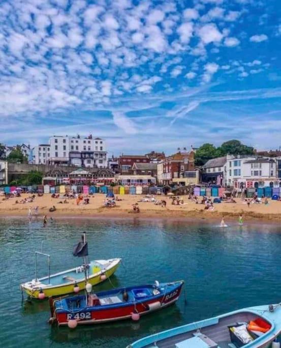 Central, Seaview Apartment, 3 Beds, 2 Baths, Kid & Dog Friendly At The Lookout Broadstairs Esterno foto